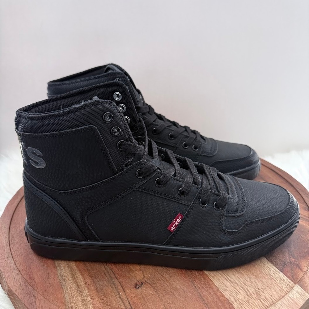 Levi Strauss Co Mens Black High Top Sneakers Lace Up Size 9.5 US
